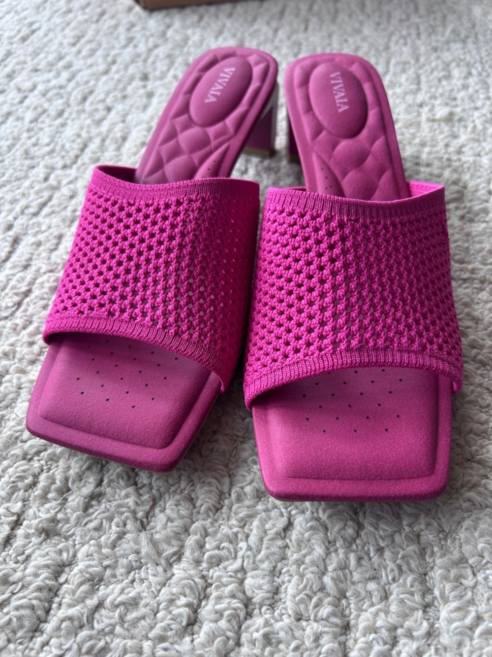 Vivaia Pink Square-Toe Block Heel Sandals - Picture 4 of 9